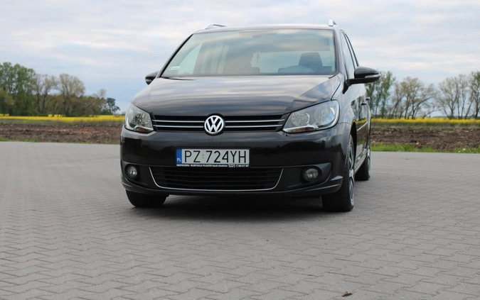 Volkswagen Touran cena 32000 przebieg: 181000, rok produkcji 2011 z Kostrzyn małe 106